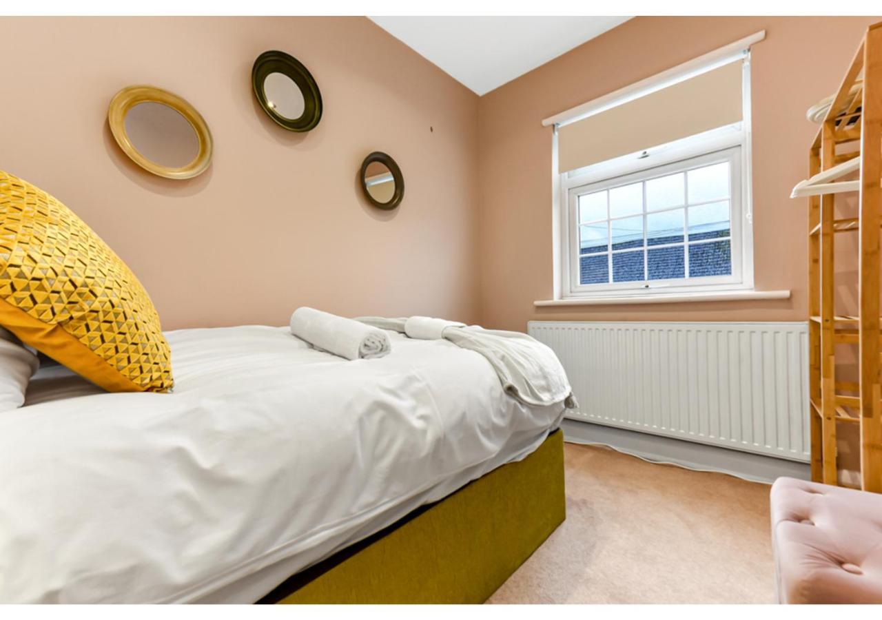 Homey And Pleasant 3bd Appartamento Londra